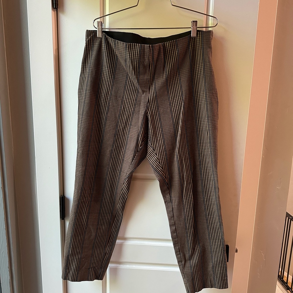 Women’s Black and White Striped Pants
